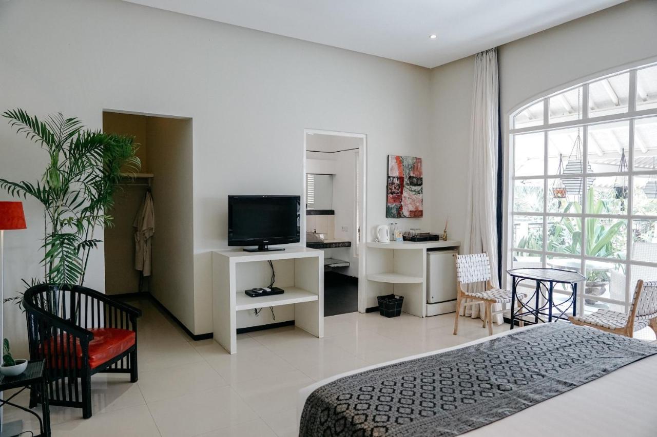 Готель Casa Artista By Kresna Hospitality Семіньяк Екстер'єр фото